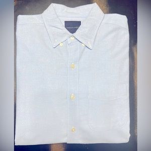 American Eagle men’s LS Oxford, size medium